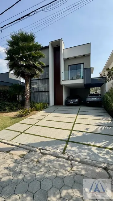 Foto 4 de Casa de Condomínio com 4 quartos à venda, 250m2 em Botujuru, Mogi Das Cruzes - SP