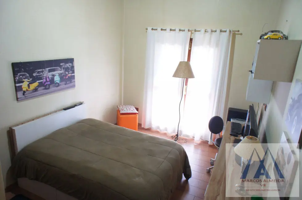 Foto 8 de Casa com 5 quartos à venda, 446m2 em Vila Suissa, Mogi Das Cruzes - SP