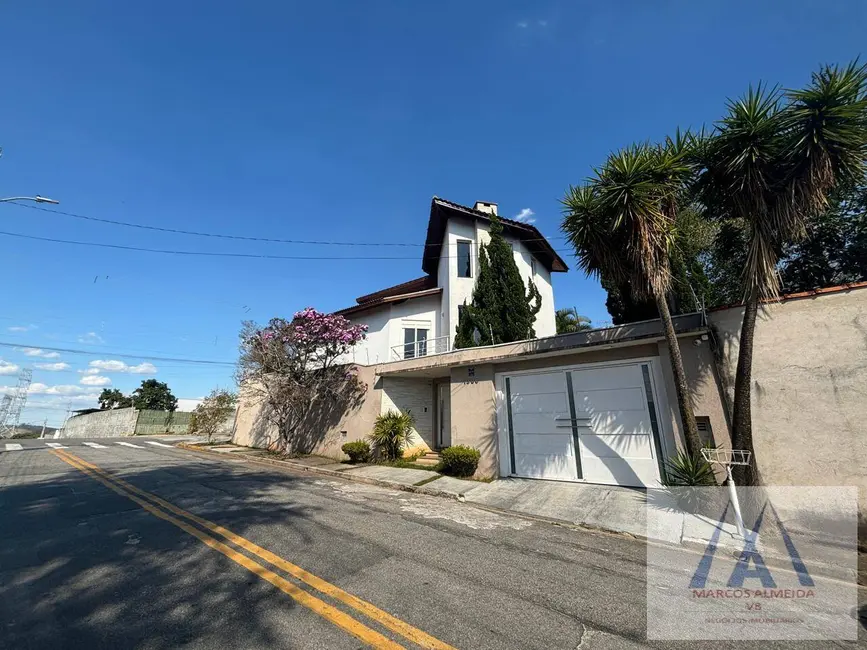 Foto 4 de Casa com 3 quartos à venda, 218m2 em Vila Oliveira, Mogi Das Cruzes - SP