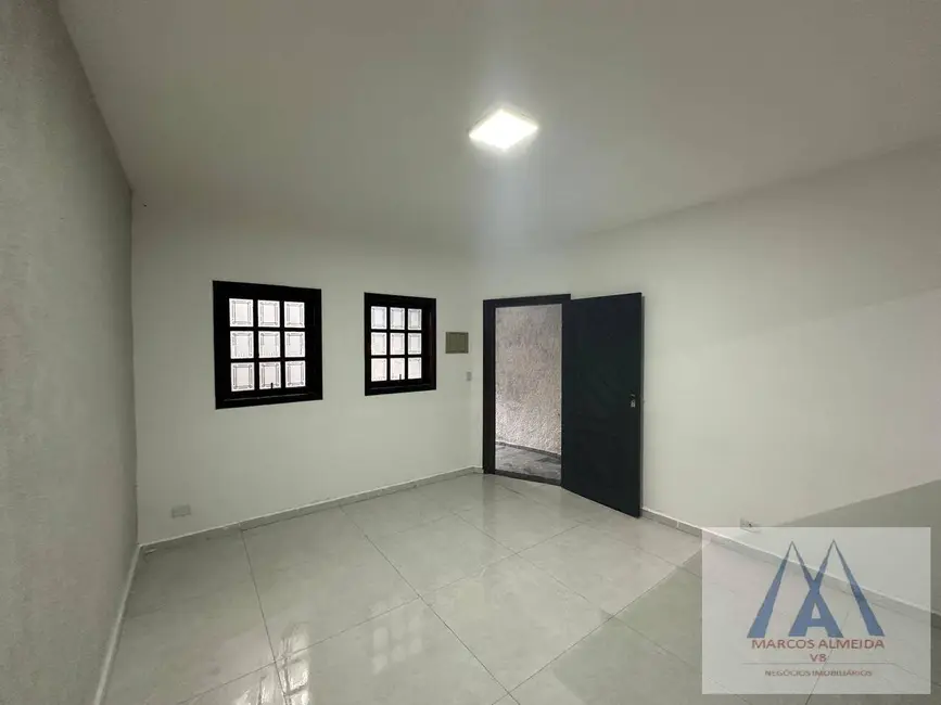 Foto 4 de Casa com 3 quartos à venda, 175m2 em Vila Suissa, Mogi Das Cruzes - SP