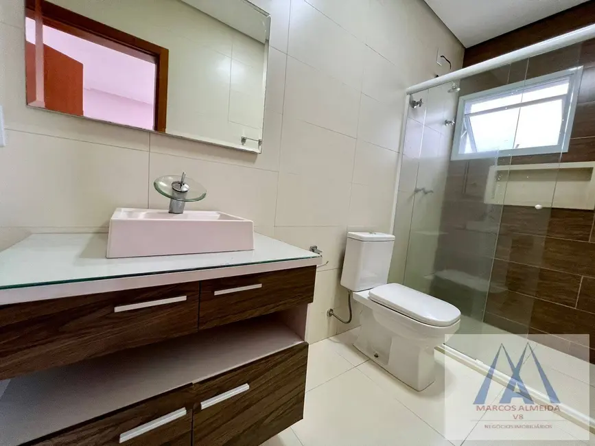 Foto 6 de Casa de Condomínio com 3 quartos para alugar, 310m2 em Mogi Moderno, Mogi Das Cruzes - SP