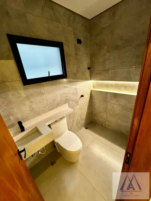 Foto 5 de Casa com 2 quartos à venda, 75m2 em Jardim Layr, Mogi Das Cruzes - SP