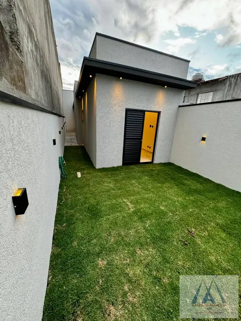 Foto 6 de Casa com 2 quartos à venda, 75m2 em Jardim Layr, Mogi Das Cruzes - SP