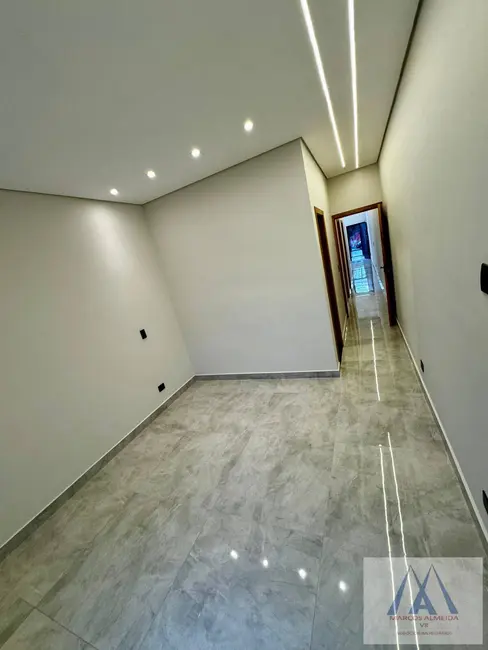 Foto 7 de Casa com 2 quartos à venda, 75m2 em Jardim Layr, Mogi Das Cruzes - SP