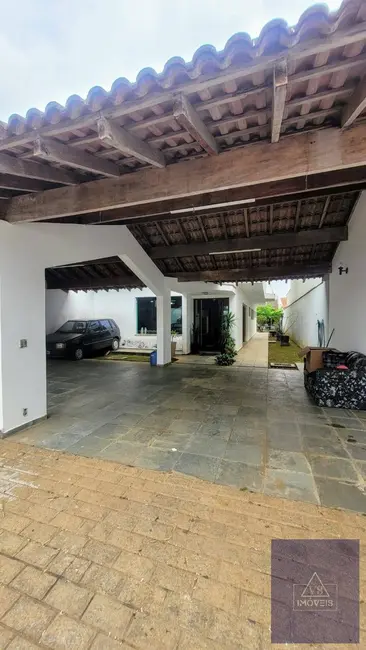 Foto 1 de Casa com 6 quartos à venda, 339m2 em Vila Oliveira, Mogi Das Cruzes - SP
