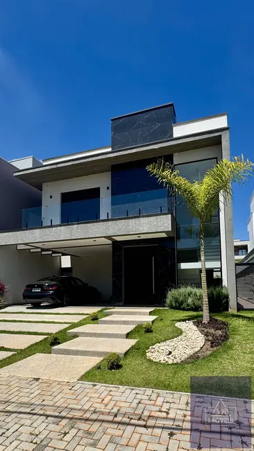 Foto 4 de Casa de Condomínio com 3 quartos à venda, 220m2 em Cézar de Souza, Mogi Das Cruzes - SP