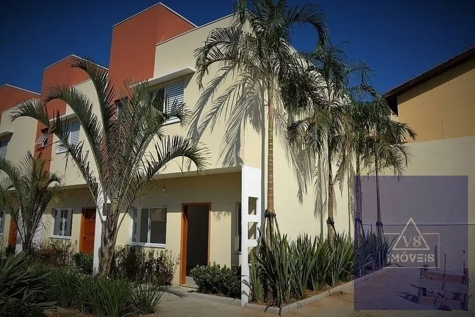 Foto 2 de Casa de Condomínio com 3 quartos para alugar, 87m2 em Vila Oliveira, Mogi Das Cruzes - SP