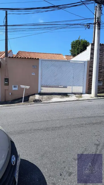 Casa com 2 quartos para alugar, 123m2 em Vila São Paulo, Mogi Das Cruzes - SP - imagem 2 Foto 2 de Casa com 2 quartos para alugar, 123m2 em Vila São Paulo, Mogi Das Cruzes - SP