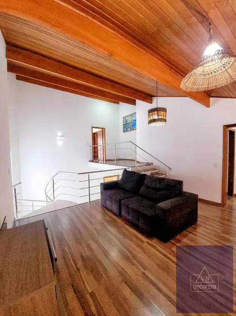 Foto 3 de Casa de Condomínio com 3 quartos para alugar, 270m2 em Parque Residencial Itapeti, Mogi Das Cruzes - SP