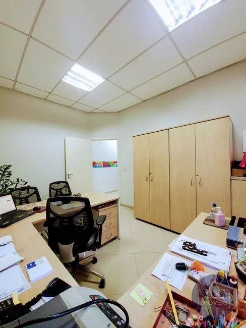 Foto 9 de Sala Comercial para alugar, 154m2 em Vila Martins, Mogi Das Cruzes - SP