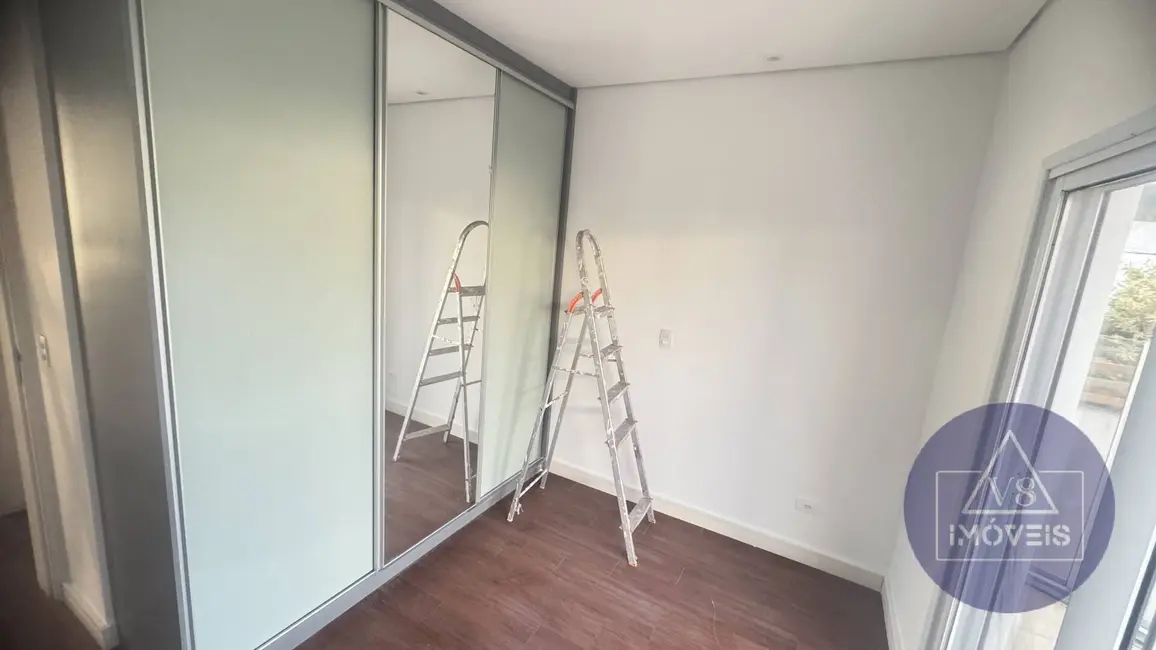 Foto 8 de Casa com 4 quartos para alugar, 260m2 em Botujuru, Mogi Das Cruzes - SP