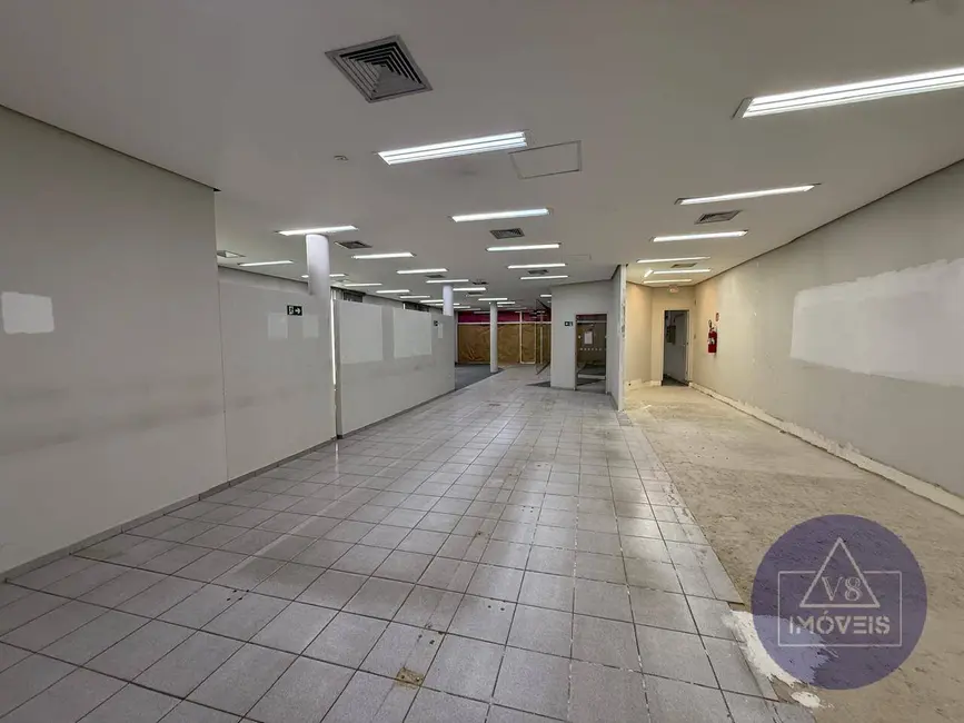 Sala Comercial para alugar, 353m2 em Vila Mogilar, Mogi Das Cruzes - SP - imagem 4 Foto 4 de Sala Comercial para alugar, 353m2 em Vila Mogilar, Mogi Das Cruzes - SP