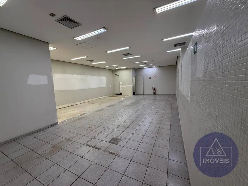 Sala Comercial para alugar, 353m2 em Vila Mogilar, Mogi Das Cruzes - SP - imagem 8 Foto 8 de Sala Comercial para alugar, 353m2 em Vila Mogilar, Mogi Das Cruzes - SP