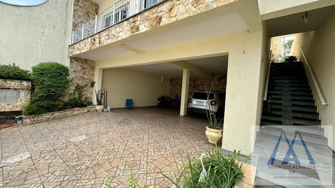 Casa com 3 quartos à venda, 181m2 em Jardim Camila, Mogi Das Cruzes - SP - imagem 7 Foto 7 de Casa com 3 quartos à venda, 181m2 em Jardim Camila, Mogi Das Cruzes - SP