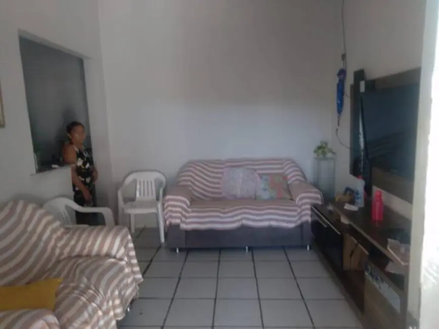 Foto 2 de Casa com 4 quartos à venda em Teresina - PI