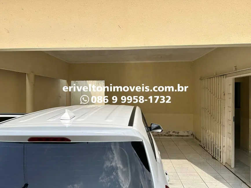 Foto 2 de Casa com 3 quartos à venda, 183m2 em Parque Sul, Teresina - PI