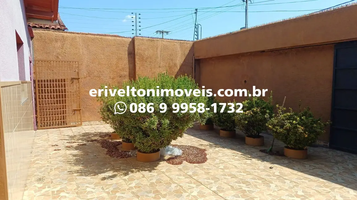 Casa com 4 quartos à venda, 200m2 em Nossa Senhora das Graças, Teresina - PI - imagem 6 Foto 6 de Casa com 4 quartos à venda, 200m2 em Nossa Senhora das Graças, Teresina - PI