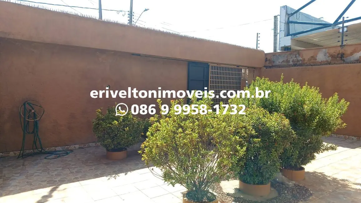 Casa com 4 quartos à venda, 200m2 em Nossa Senhora das Graças, Teresina - PI - imagem 8 Foto 8 de Casa com 4 quartos à venda, 200m2 em Nossa Senhora das Graças, Teresina - PI