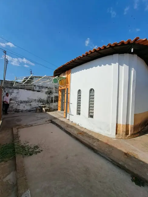 Foto 2 de Casa com 3 quartos à venda, 120m2 em Mocambinho, Teresina - PI