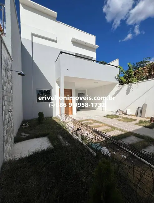 Foto 1 de Casa com 3 quartos à venda, 126m2 em Centro, Timon - MA