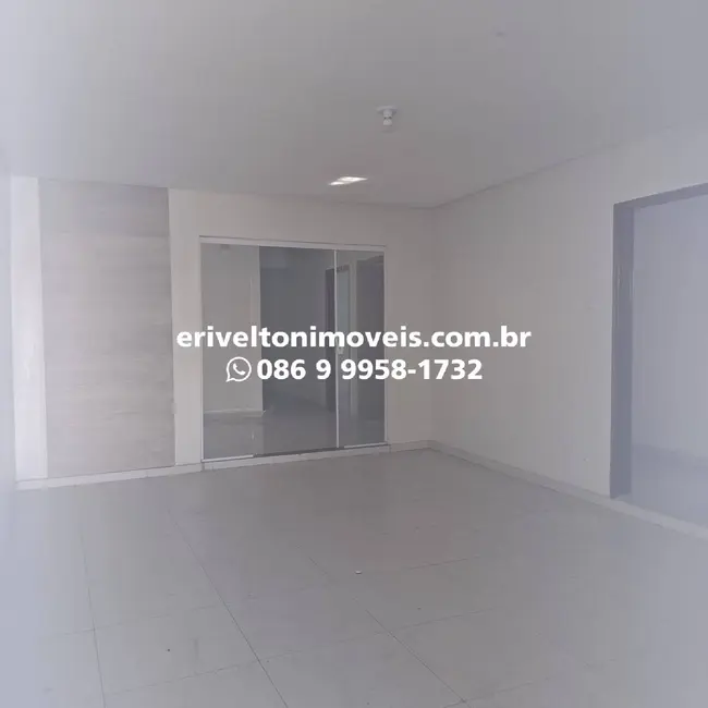 Casa com 4 quartos à venda, 144m2 em Parque Piauí, Teresina - PI - imagem 3 Foto 3 de Casa com 4 quartos à venda, 144m2 em Parque Piauí, Teresina - PI