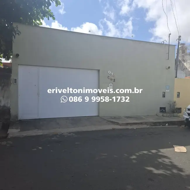 Foto 1 de Casa com 4 quartos à venda, 144m2 em Parque Piauí, Teresina - PI