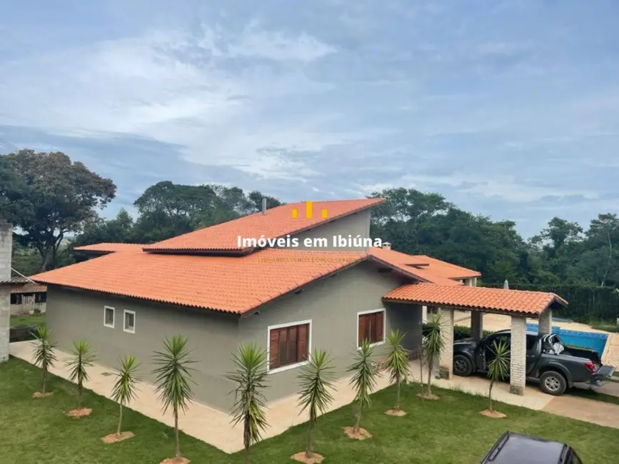 Chácara com 4 quartos à venda, 1708m2 em Ibiuna - SP - imagem 2 Foto 2 de Chácara com 4 quartos à venda, 1708m2 em Ibiuna - SP