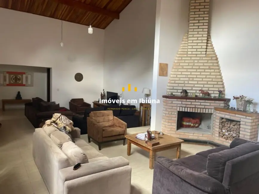 Chácara com 4 quartos à venda, 1708m2 em Ibiuna - SP - imagem 7 Foto 7 de Chácara com 4 quartos à venda, 1708m2 em Ibiuna - SP