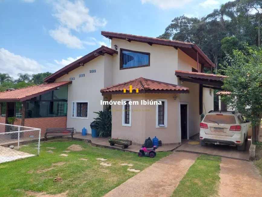 Chácara com 3 quartos à venda, 1500m2 em Ibiuna - SP - imagem 2 Foto 2 de Chácara com 3 quartos à venda, 1500m2 em Ibiuna - SP