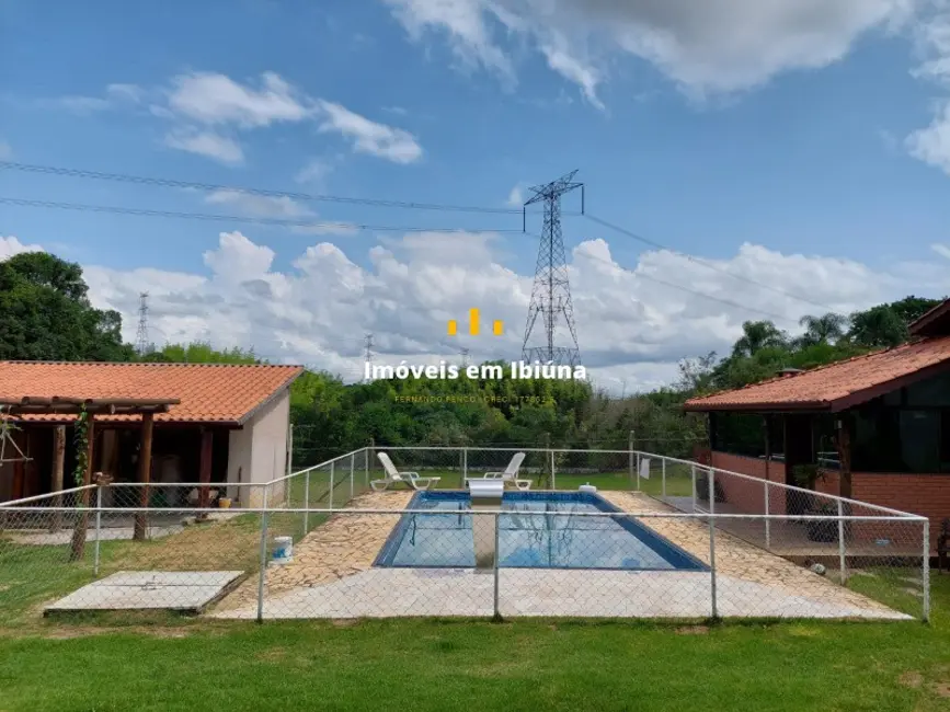 Chácara com 3 quartos à venda, 1500m2 em Ibiuna - SP - imagem 6 Foto 6 de Chácara com 3 quartos à venda, 1500m2 em Ibiuna - SP