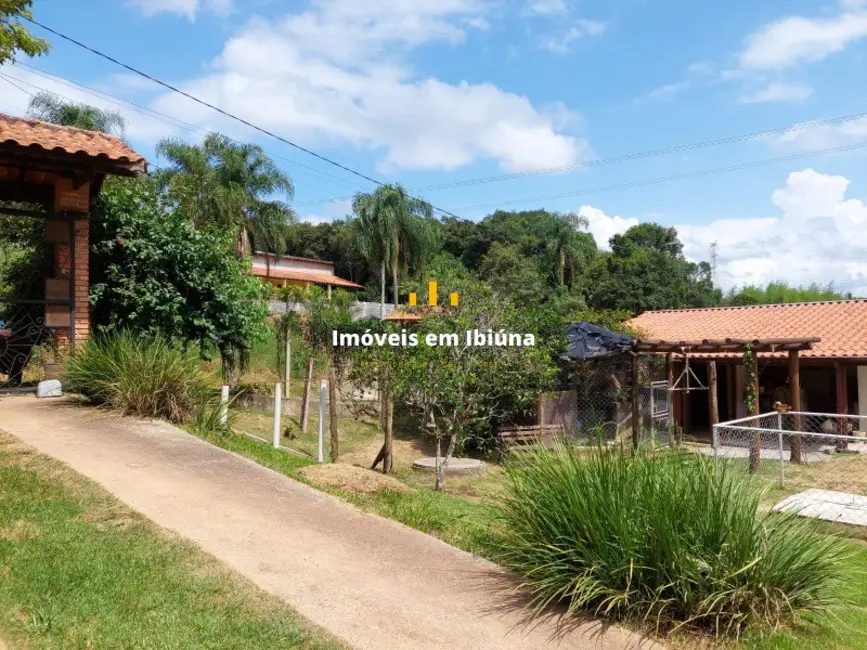 Chácara com 3 quartos à venda, 1500m2 em Ibiuna - SP - imagem 4 Foto 4 de Chácara com 3 quartos à venda, 1500m2 em Ibiuna - SP