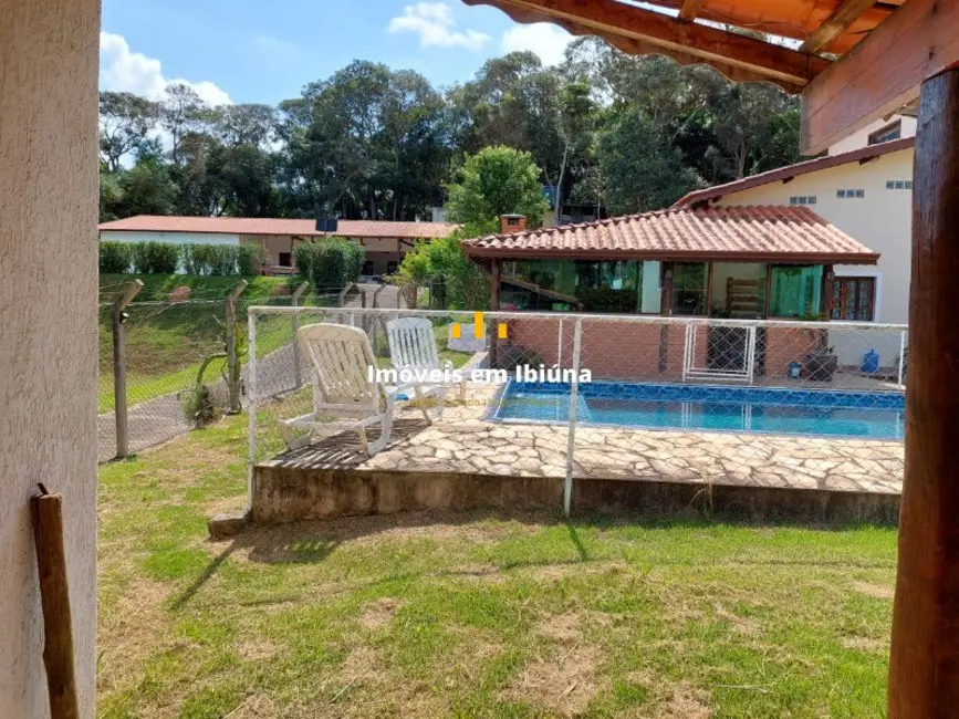 Chácara com 3 quartos à venda, 1500m2 em Ibiuna - SP - imagem 5 Foto 5 de Chácara com 3 quartos à venda, 1500m2 em Ibiuna - SP