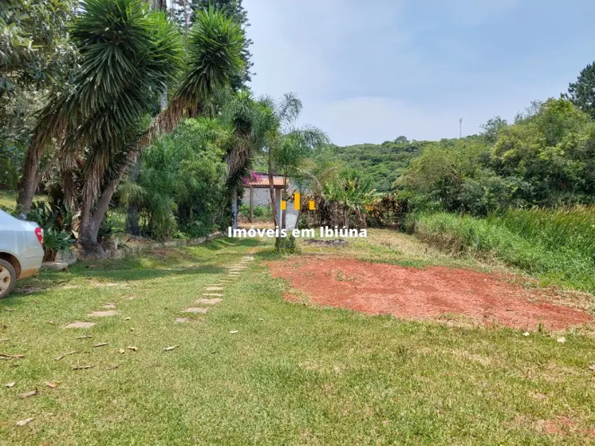 Chácara com 3 quartos à venda, 2700m2 em Ibiuna - SP - imagem 3 Foto 3 de Chácara com 3 quartos à venda, 2700m2 em Ibiuna - SP