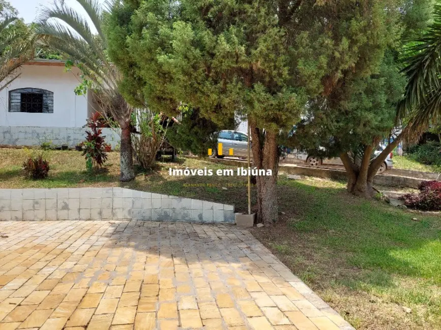 Chácara com 3 quartos à venda, 2700m2 em Ibiuna - SP - imagem 6 Foto 6 de Chácara com 3 quartos à venda, 2700m2 em Ibiuna - SP