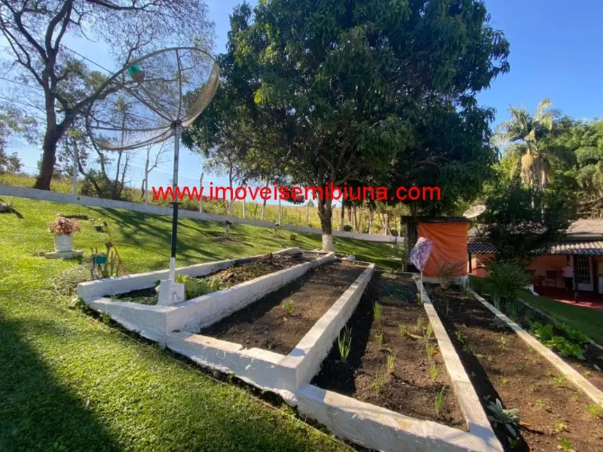 Chácara com 4 quartos à venda, 2200m2 em Mairinque - SP - imagem 3 Foto 3 de Chácara com 4 quartos à venda, 2200m2 em Mairinque - SP