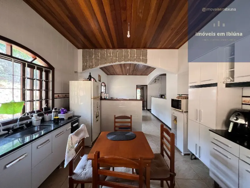 Foto 4 de Sítio / Rancho com 3 quartos à venda, 250m2 em Ibiuna - SP