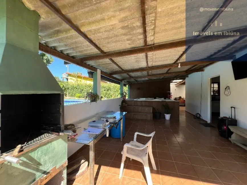Chácara com 2 quartos à venda, 200m2 em Ibiuna - SP - imagem 8 Foto 8 de Chácara com 2 quartos à venda, 200m2 em Ibiuna - SP