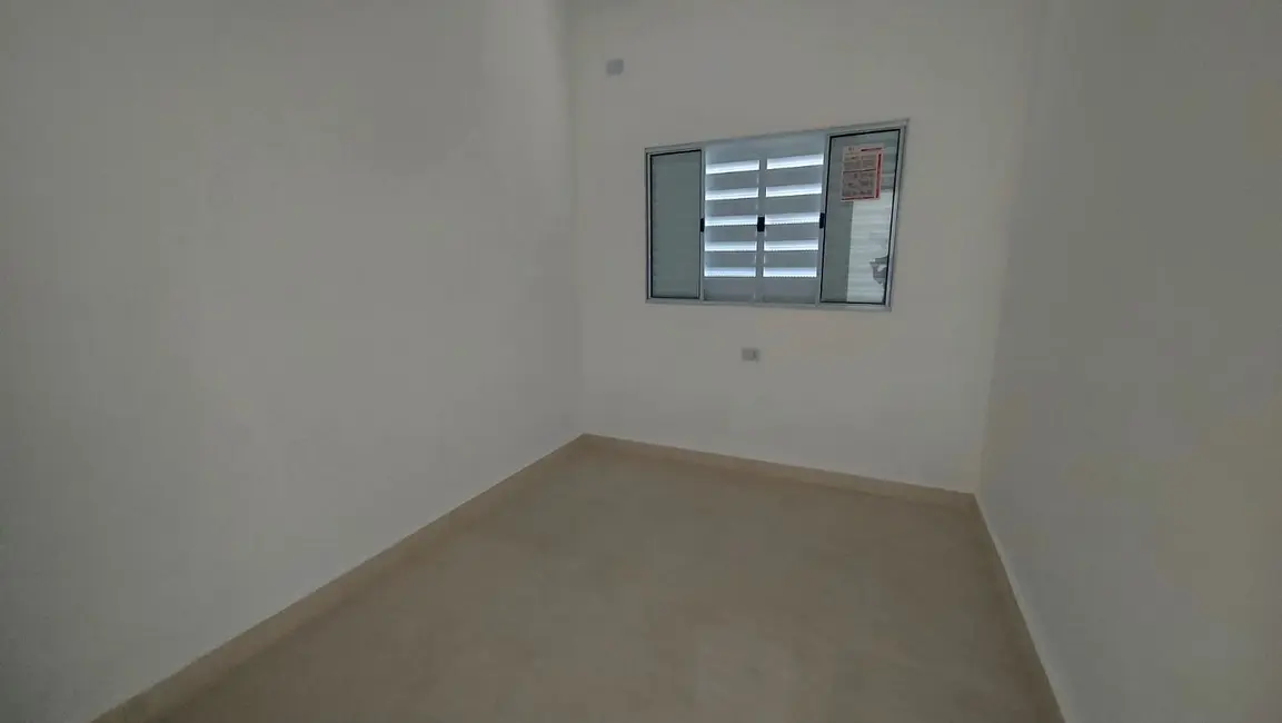 Foto 3 de Casa com 3 quartos à venda, 81m2 em Itanhaem - SP