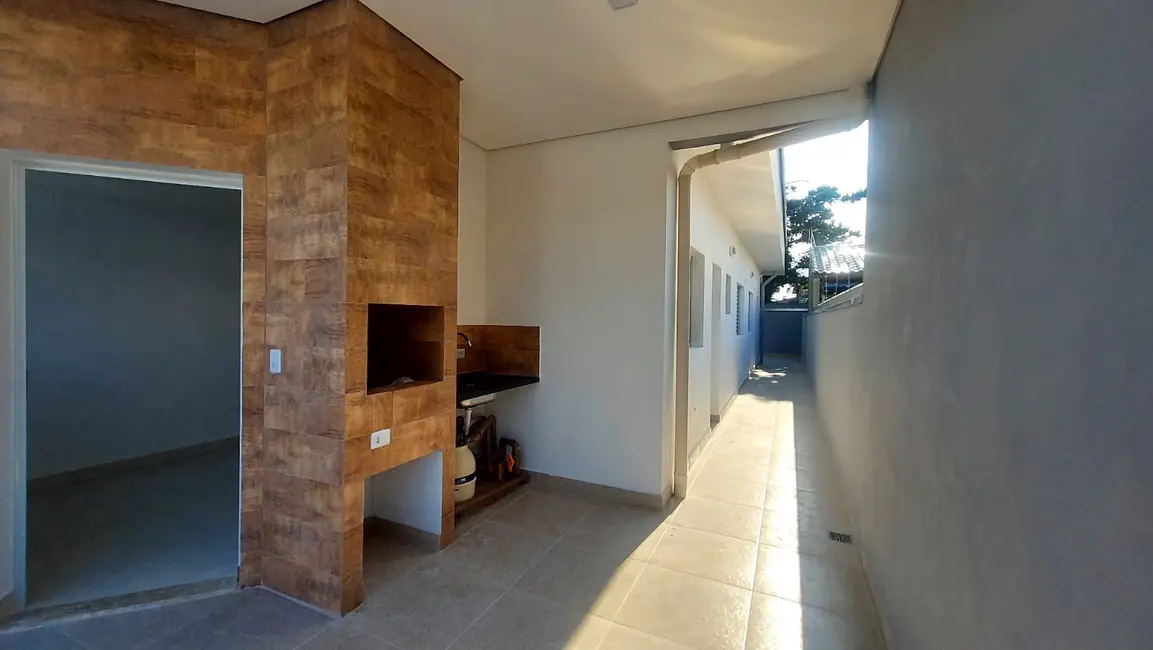 Foto 2 de Casa com 3 quartos à venda, 81m2 em Itanhaem - SP