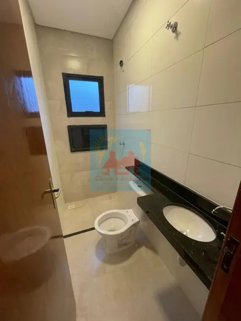 Casa com 2 quartos à venda, 76m2 em Aviação, Praia Grande - SP - imagem 6 Foto 6 de Casa com 2 quartos à venda, 76m2 em Aviação, Praia Grande - SP