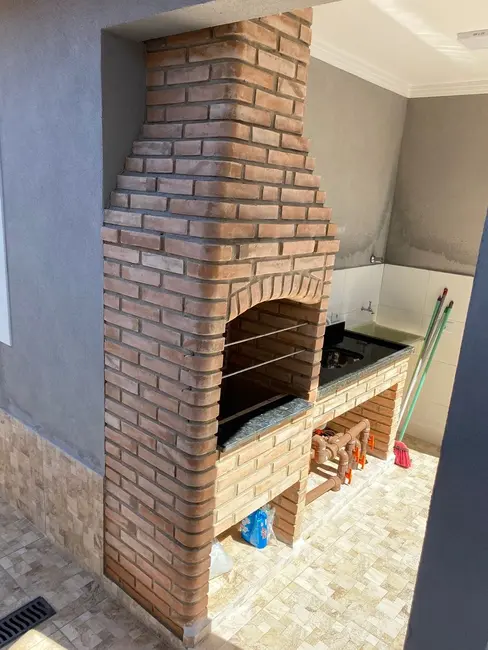 Foto 6 de Casa com 2 quartos à venda, 63m2 em Itanhaem - SP