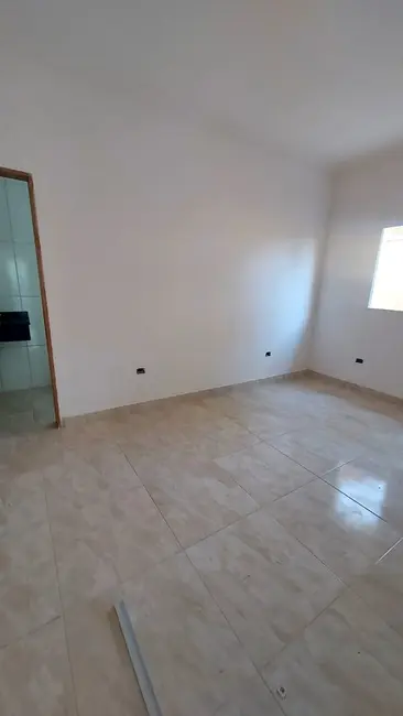 Foto 5 de Casa com 2 quartos à venda, 82m2 em Itanhaem - SP