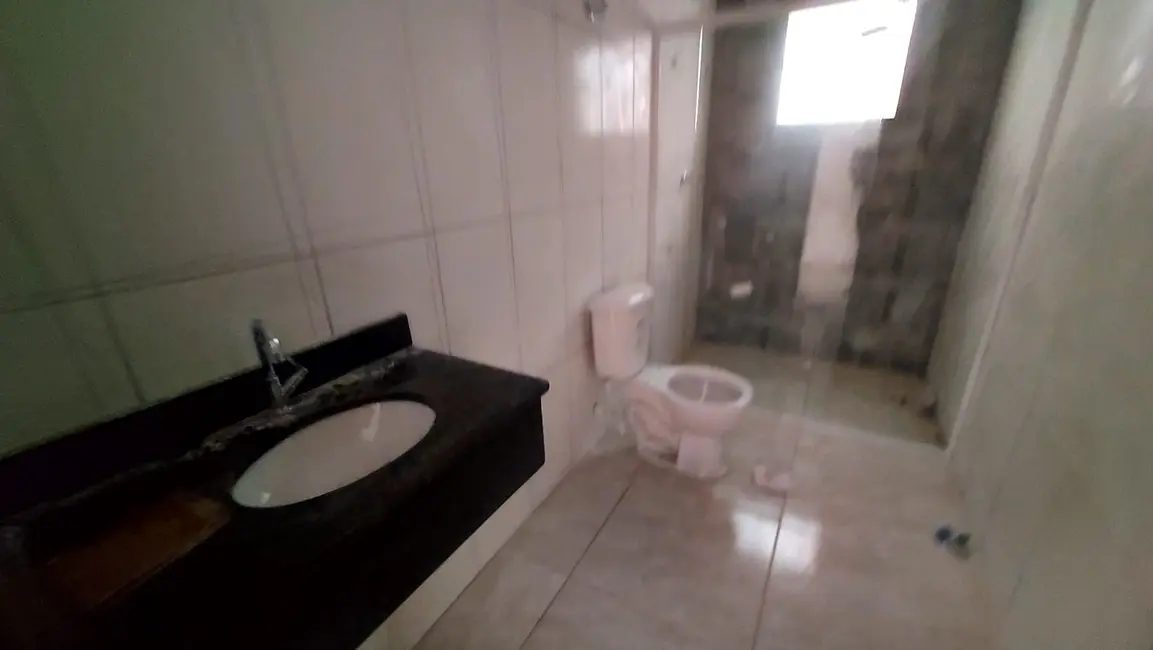 Foto 7 de Casa com 2 quartos à venda, 82m2 em Itanhaem - SP