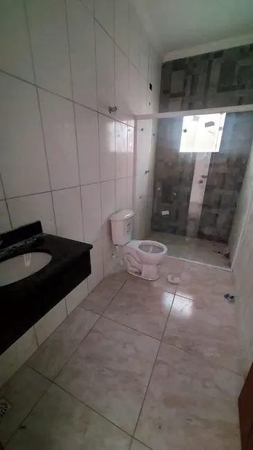 Foto 4 de Casa com 2 quartos à venda, 82m2 em Itanhaem - SP