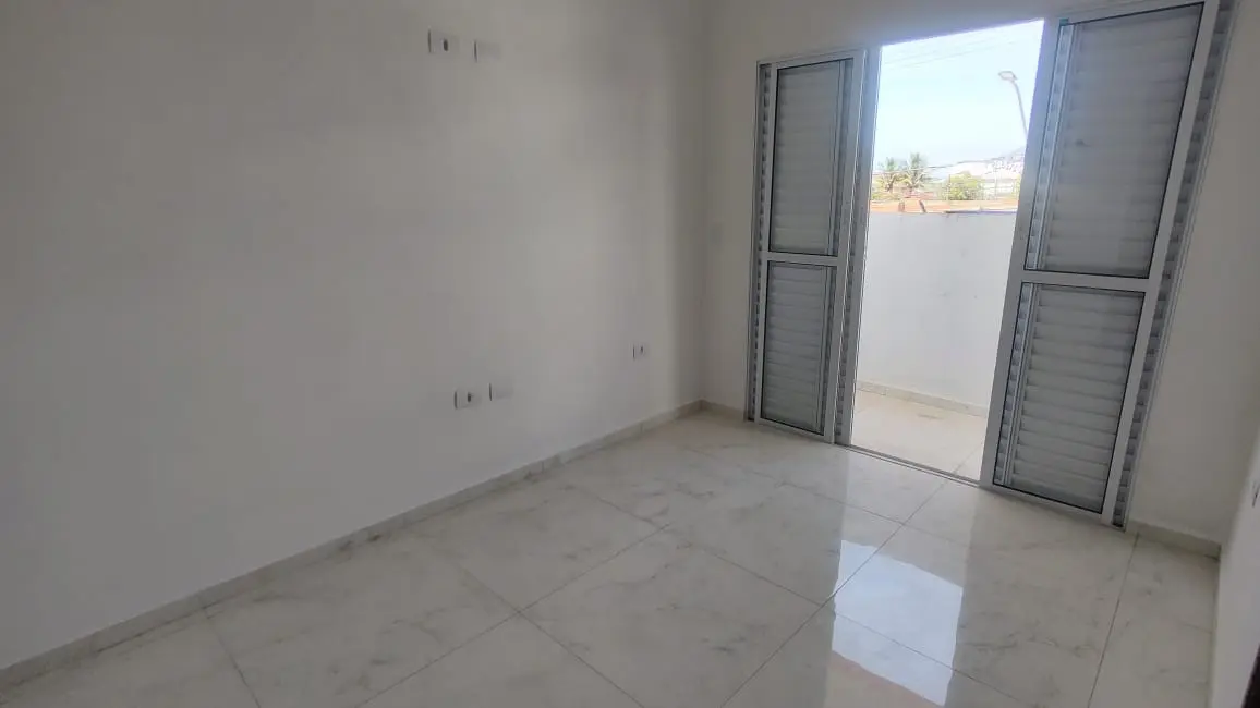 Foto 6 de Casa com 2 quartos à venda, 109m2 em Itanhaem - SP