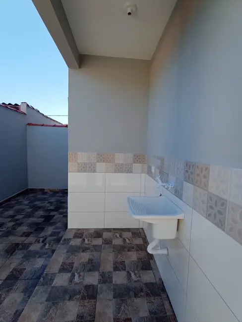 Foto 3 de Casa com 2 quartos à venda, 81m2 em Mongagua - SP