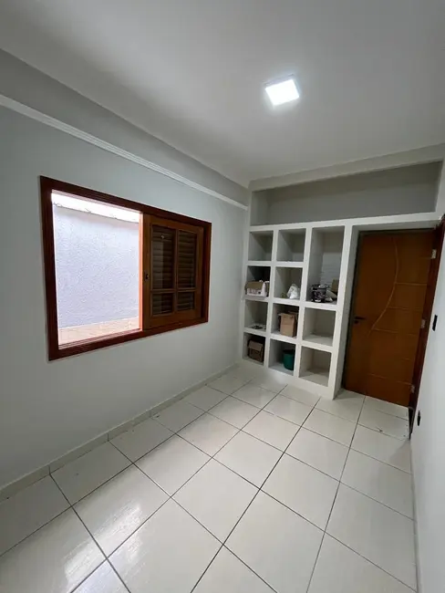 Foto 6 de Casa com 3 quartos à venda, 124m2 em Maracanã, Praia Grande - SP