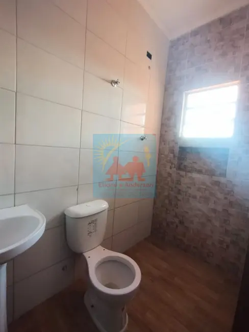 Casa com 2 quartos à venda, 54m2 em Itanhaem - SP - imagem 8 Foto 8 de Casa com 2 quartos à venda, 54m2 em Itanhaem - SP