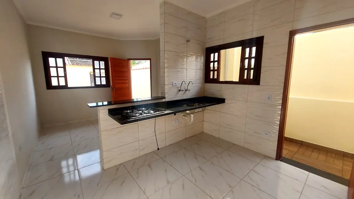 Foto 6 de Casa com 2 quartos à venda, 60m2 em Itanhaem - SP