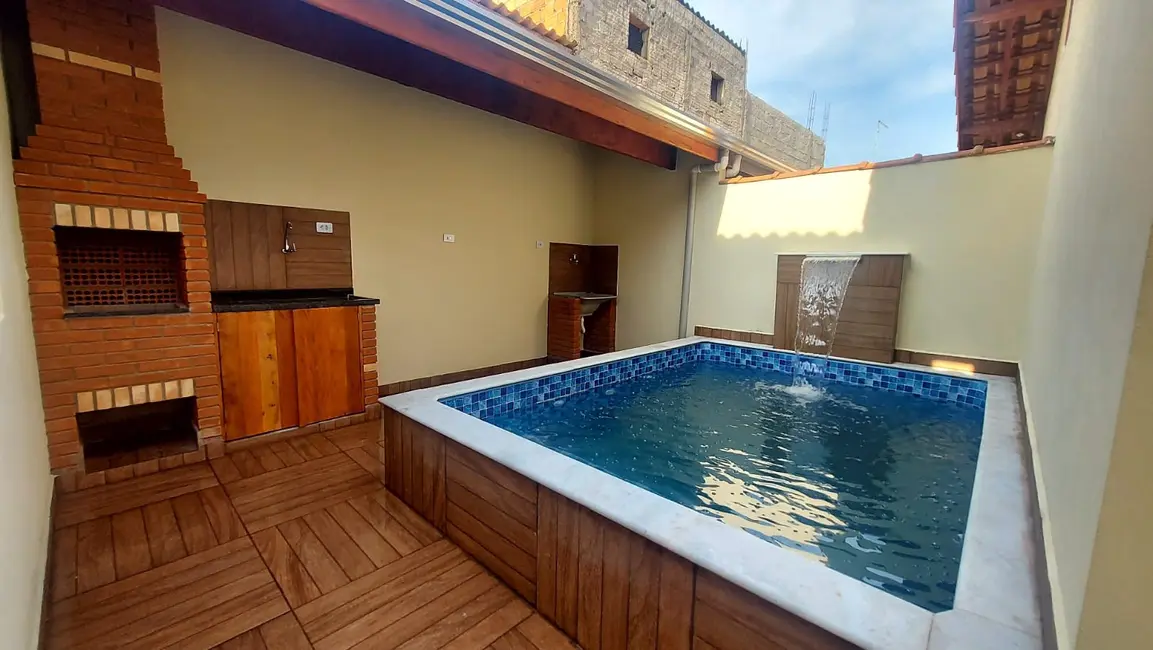 Foto 3 de Casa com 2 quartos à venda, 60m2 em Itanhaem - SP